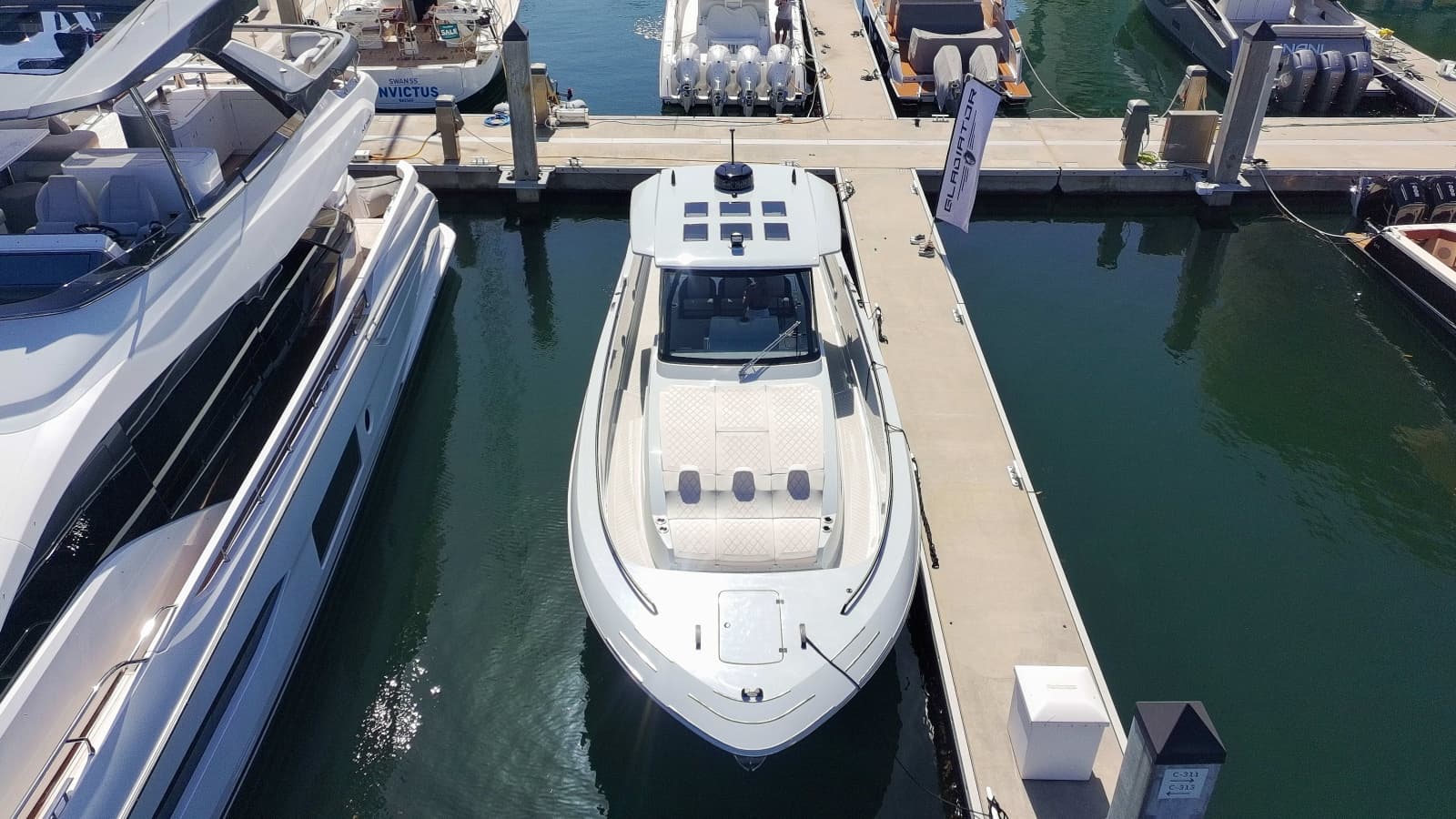 2026 Canados Gladiator 493 Grand - Photo 15