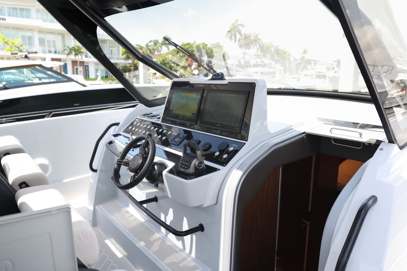 2026 Canados Gladiator 493 Grand - Photo 11