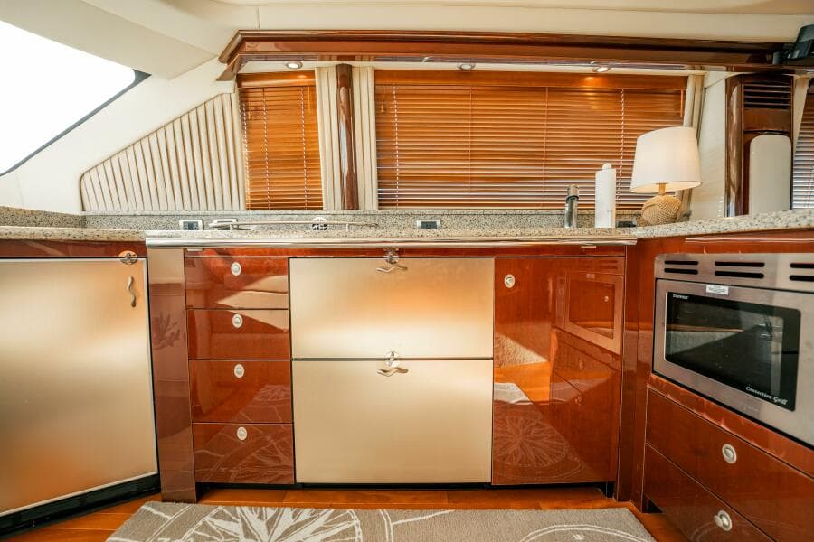 2007 Sea Ray 580 Sedan Bridge - Photo 23