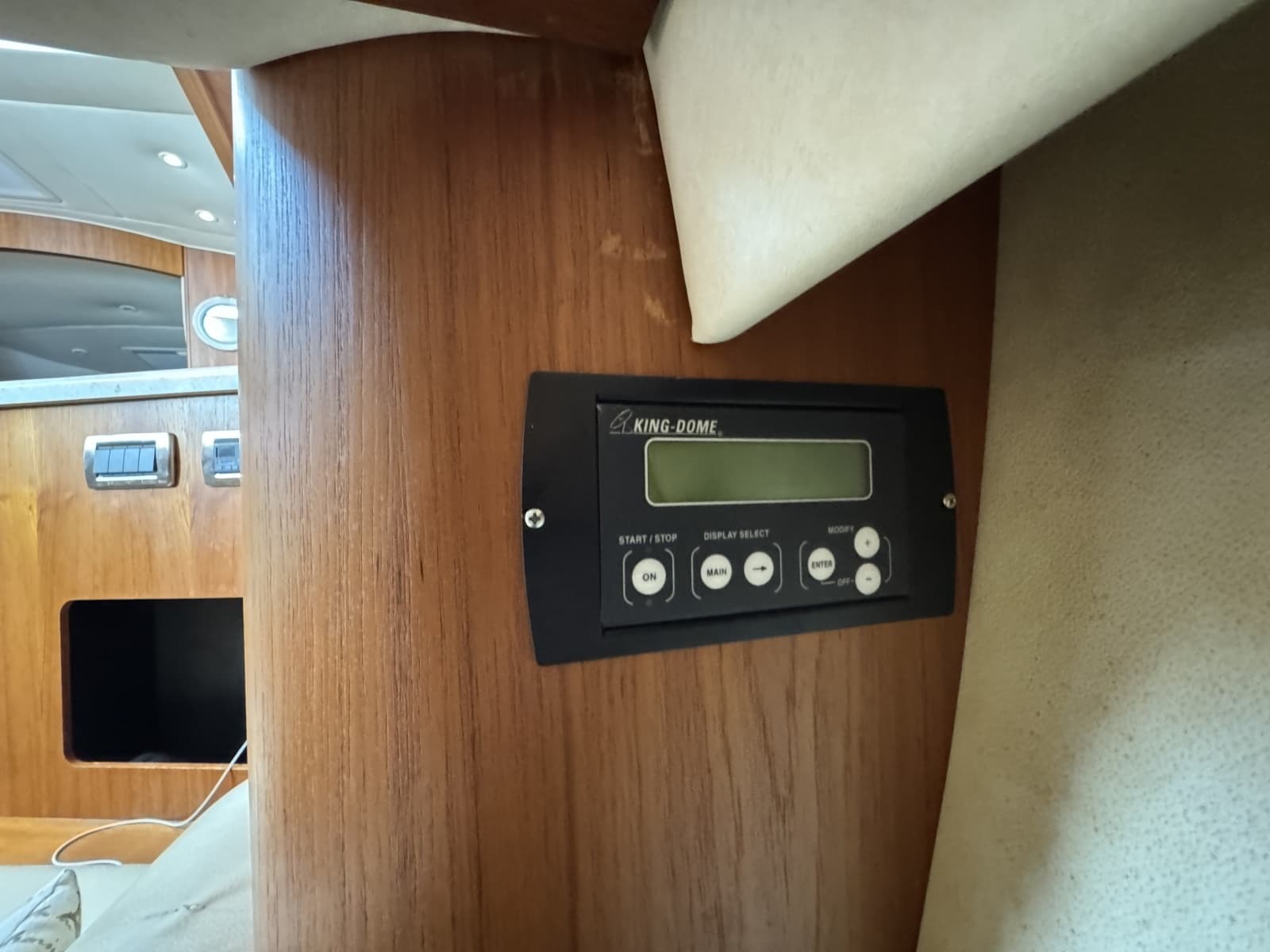 2008 Tiara Yachts 3900 Sovran - Photo 45