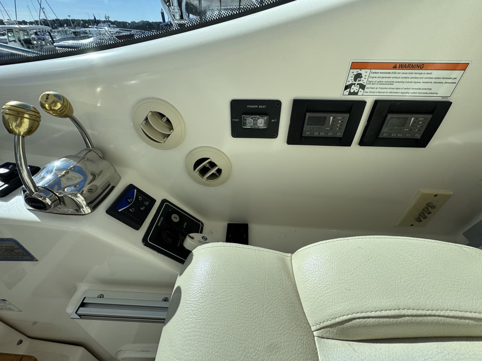 2008 Tiara Yachts 3900 Sovran - Photo 26