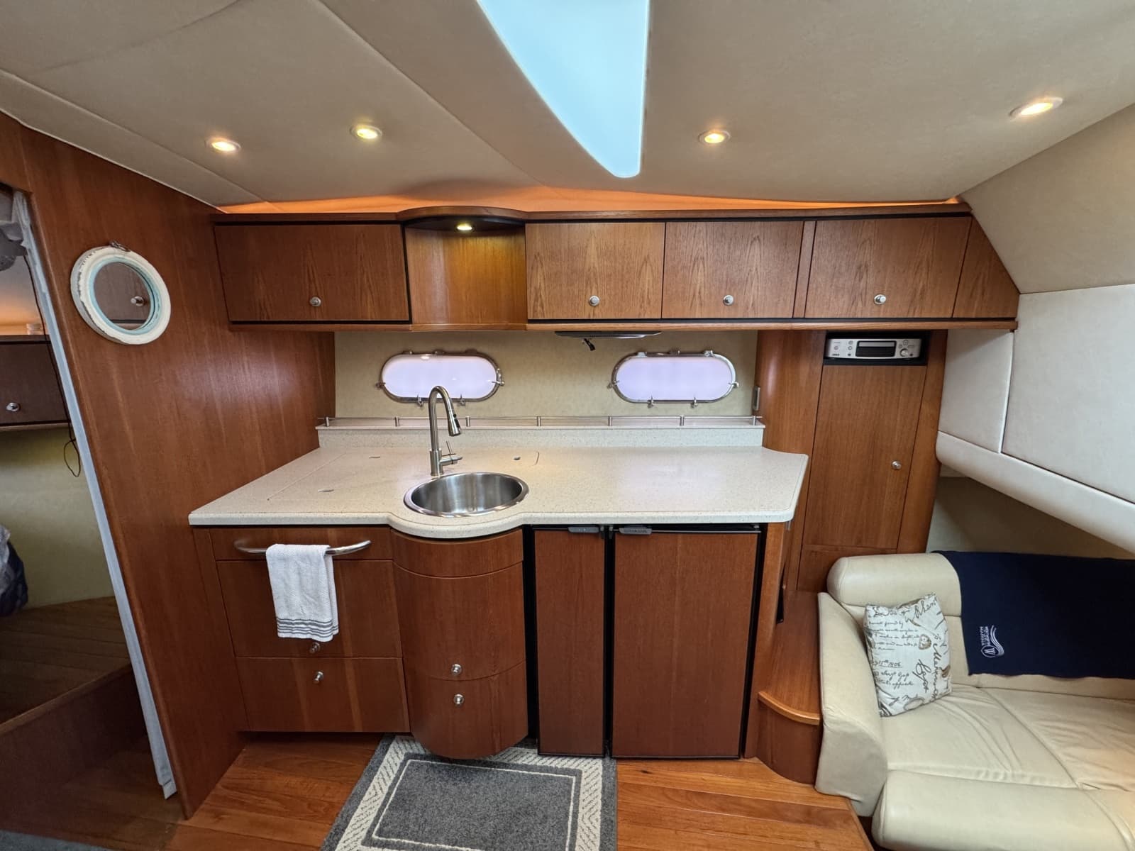 2008 Tiara Yachts 3900 Sovran - Photo 108