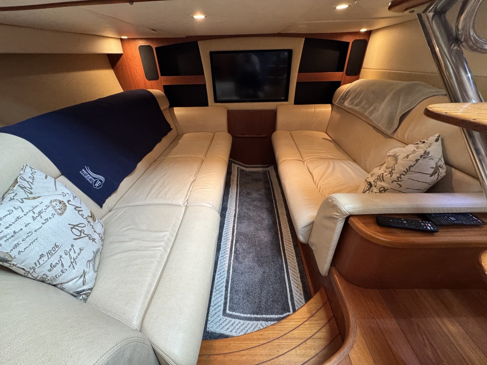 2008 Tiara Yachts 3900 Sovran - Photo 104