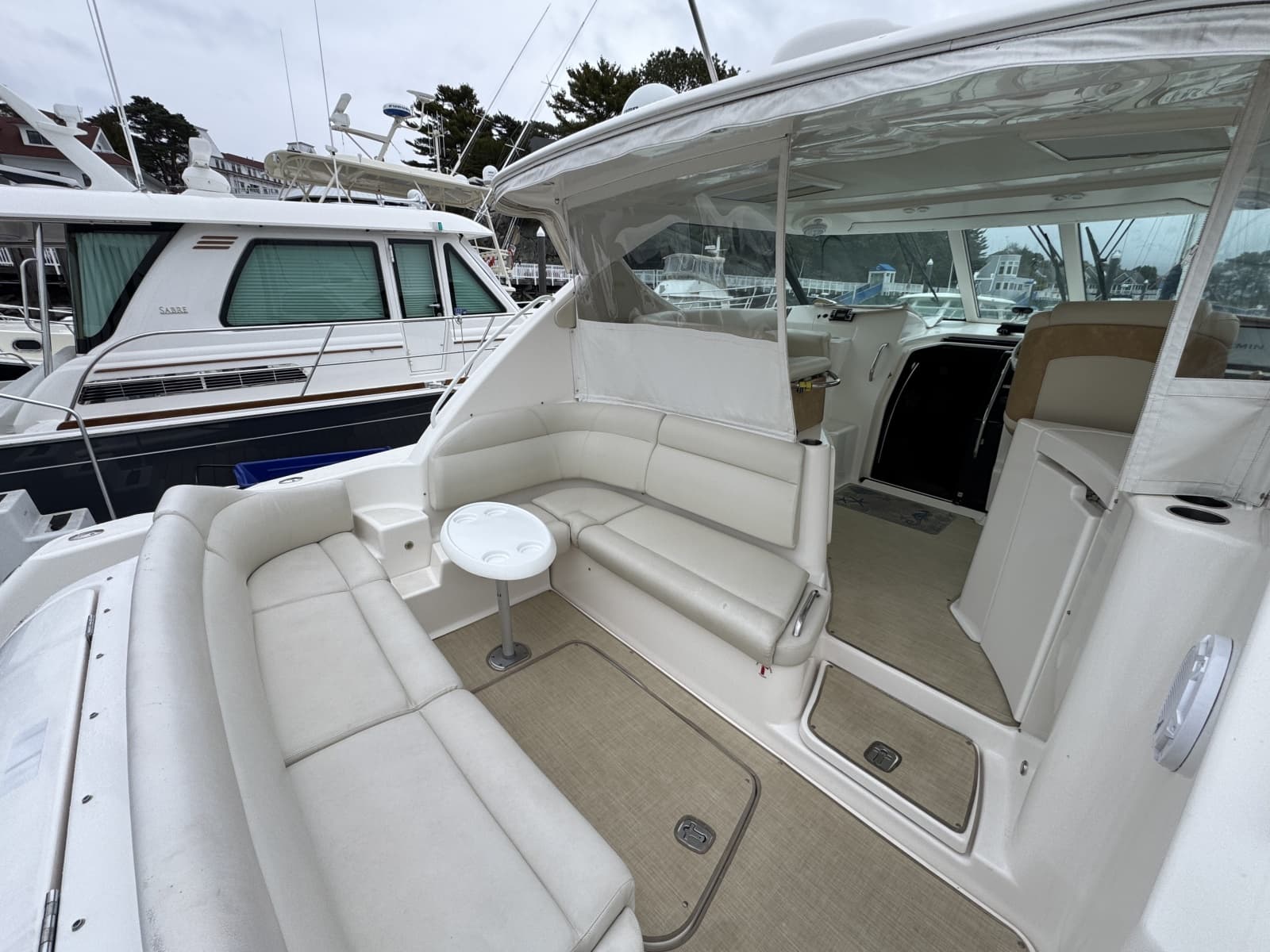 2008 Tiara Yachts 3900 Sovran - Photo 95