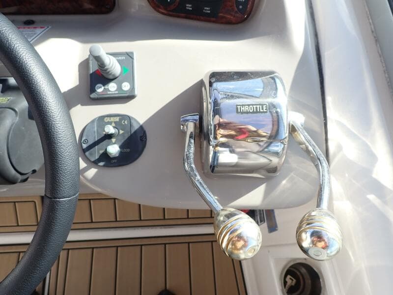 2006 Sea Ray 340 Sundancer