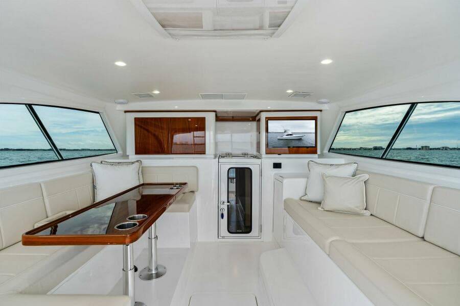 2021 Viking 46 Billfish "Damnfino"- Salon