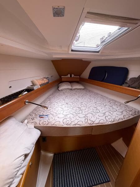 2013 Jeanneau Sun Odyssey 409