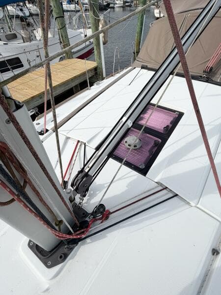 2013 Jeanneau Sun Odyssey 409