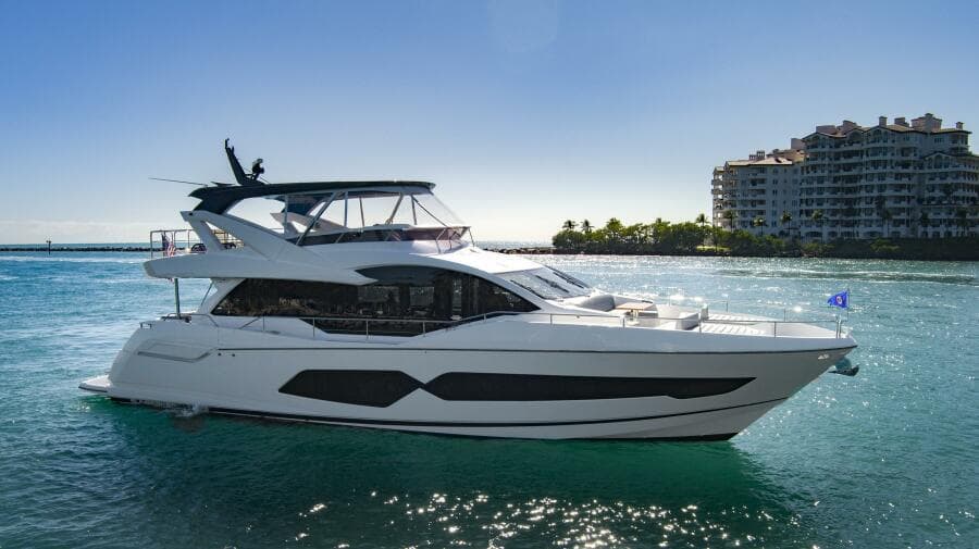 2024 Sunseeker 76 Yacht