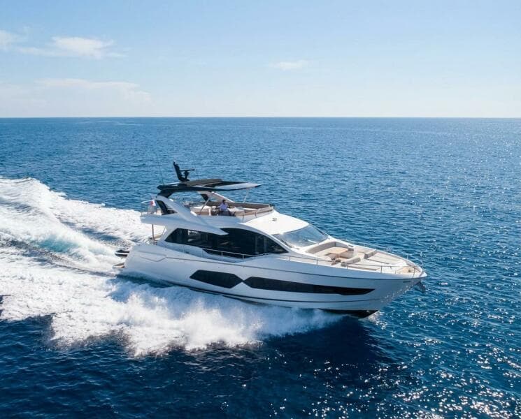 2024 Sunseeker 76 Yacht