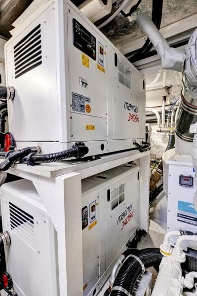 2024 Sunseeker 76 Yacht