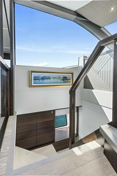 2024 Sunseeker 76 Yacht