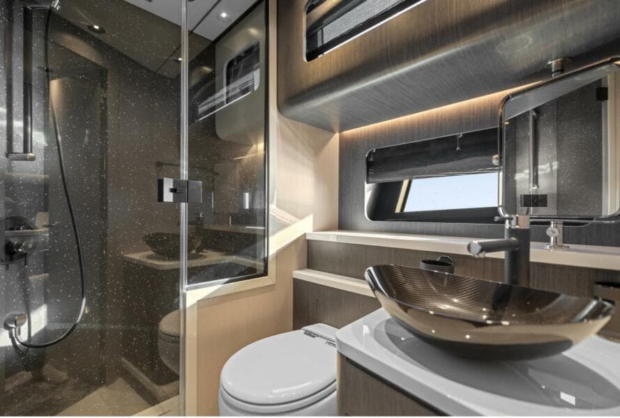 2027 Canados Gladiator 571 Blade