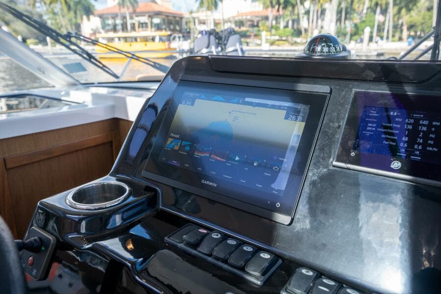 2021 Beneteau Antares 9 - Photo 25