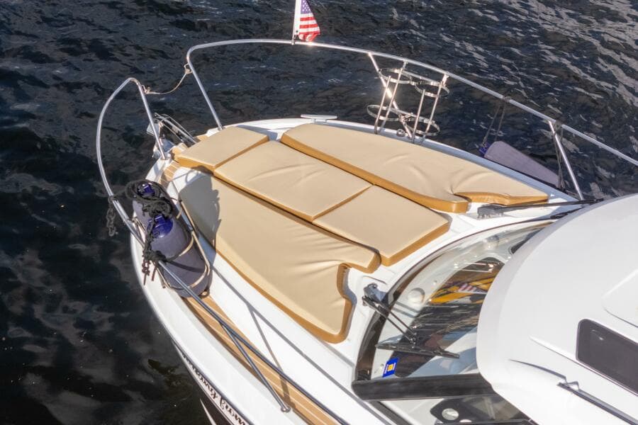 2021 Beneteau Antares 9 - Photo 8