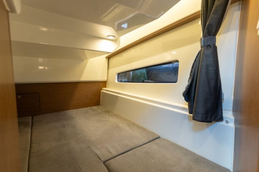 2021 Beneteau Antares 9 - Photo 18