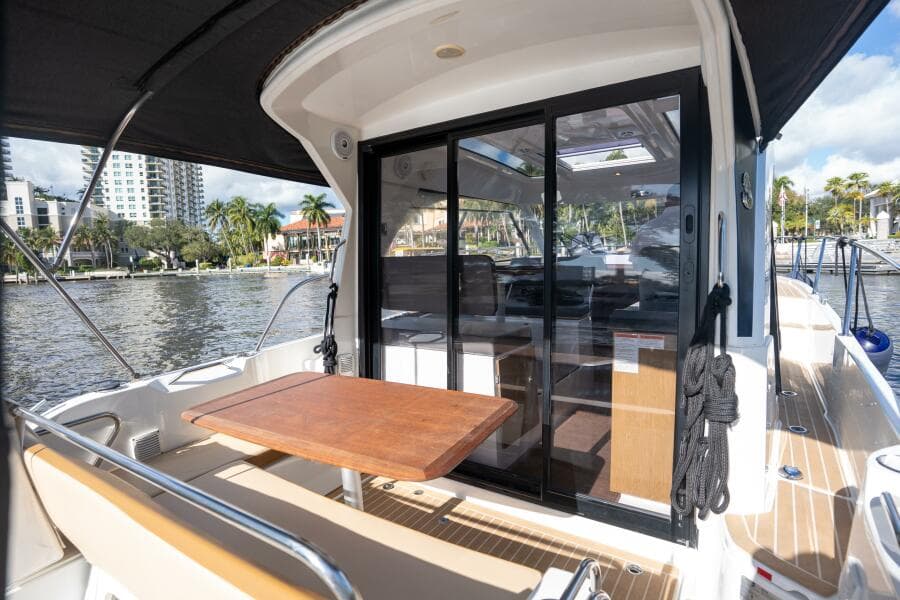 2021 Beneteau Antares 9 - Photo 22