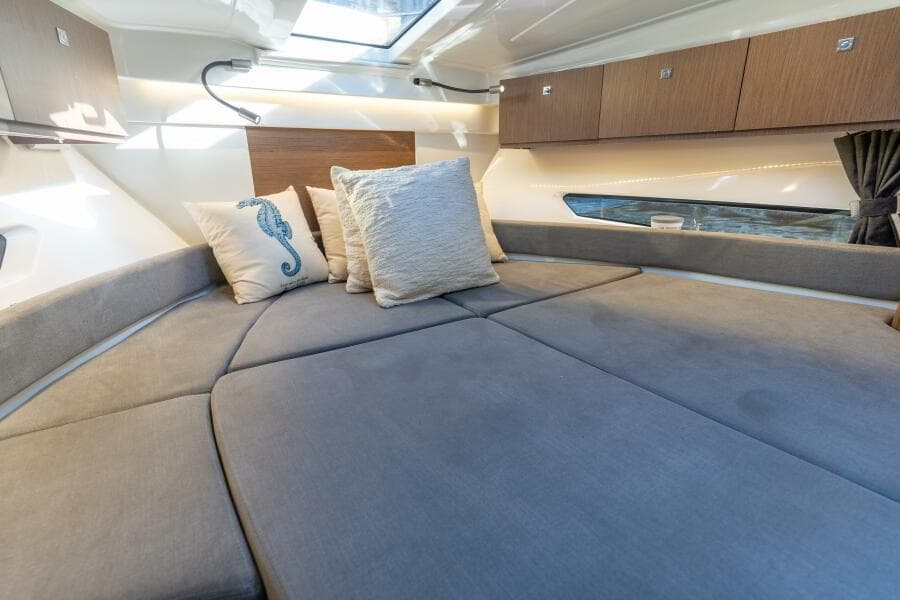 2021 Beneteau Antares 9 - Photo 15
