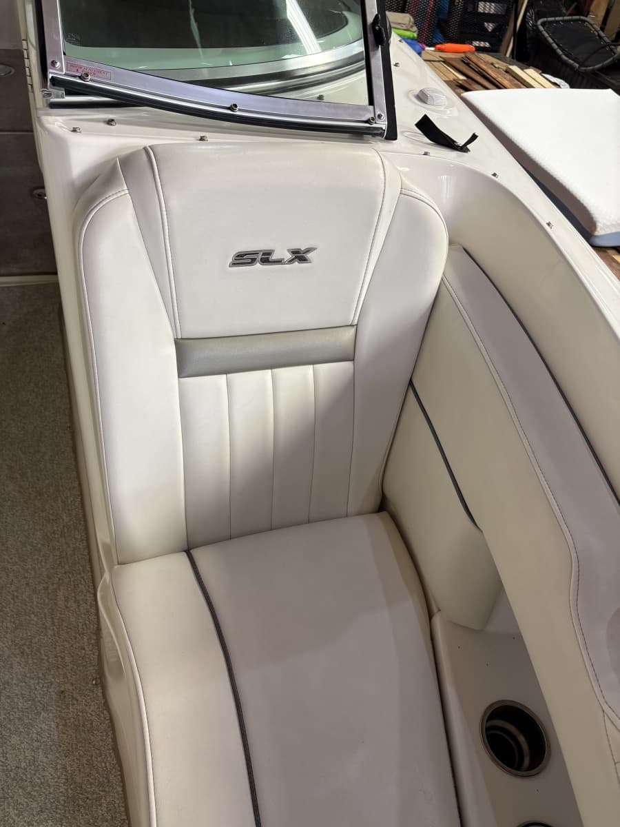 2007 Sea Ray 270 SLX