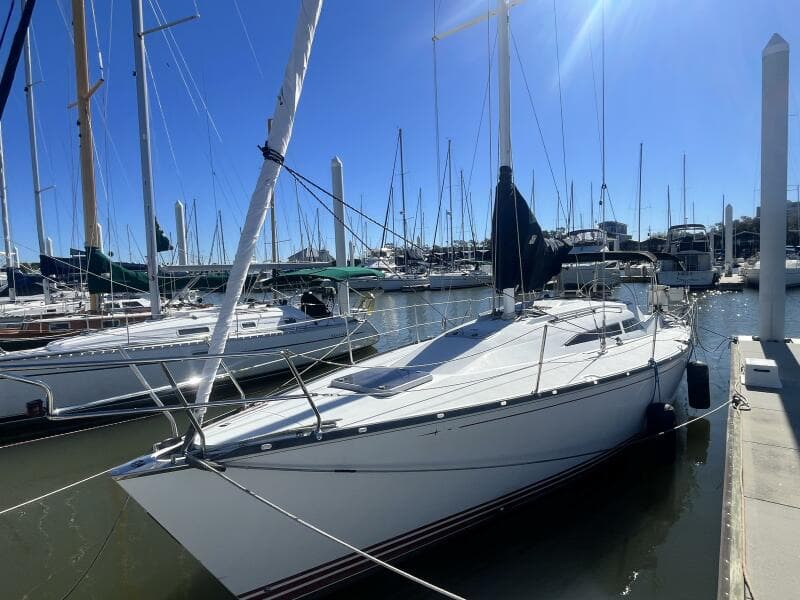 1999 C&C 110 - Foredeck