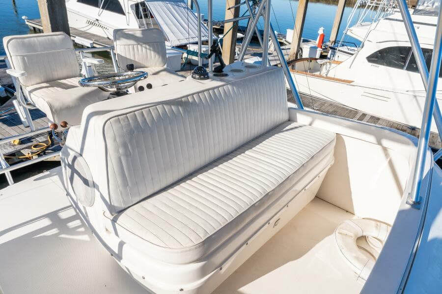 2004 Luhrs 36 Convertible