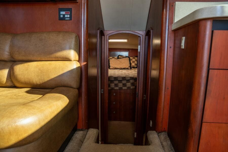 2004 Luhrs 36 Convertible