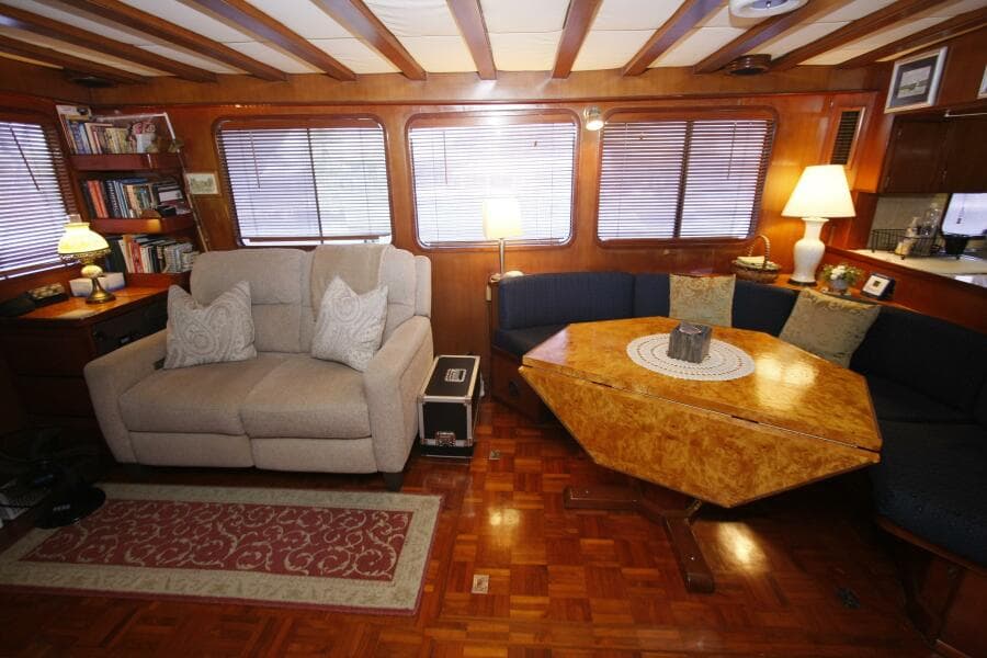 1982 DeFever 52 Offshore Cruiser