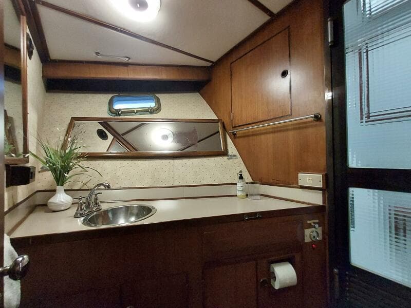 1982 DeFever 52 Offshore Cruiser