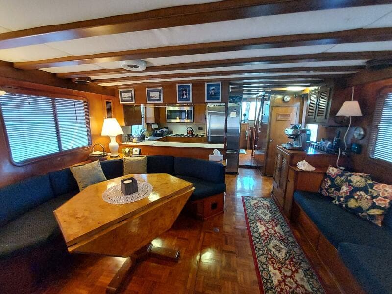 1982 DeFever 52 Offshore Cruiser