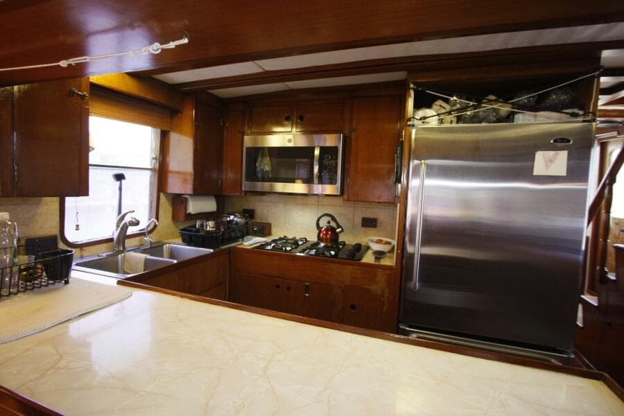 1982 DeFever 52 Offshore Cruiser