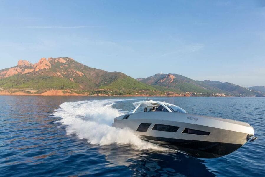 2027 Canados Gladiator 631 Next