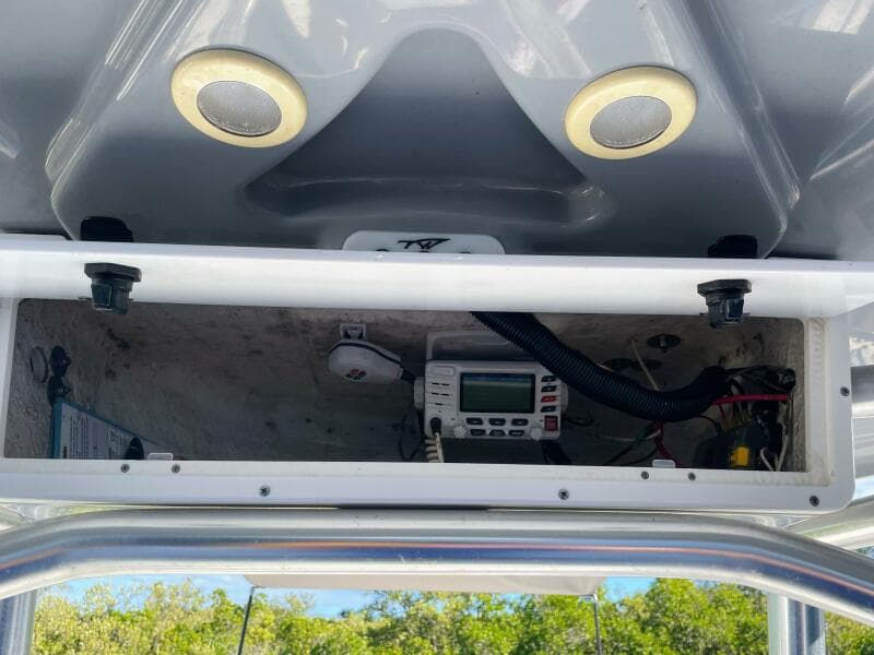 2017 Tidewater 220LXF