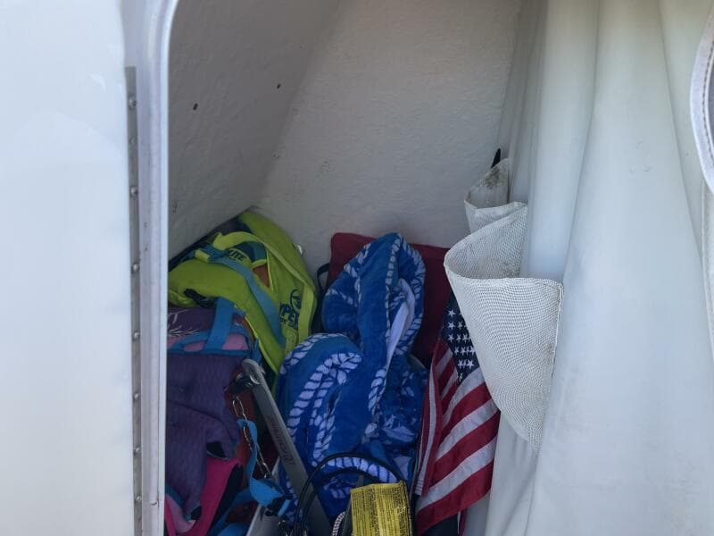 2017 Tidewater 220LXF