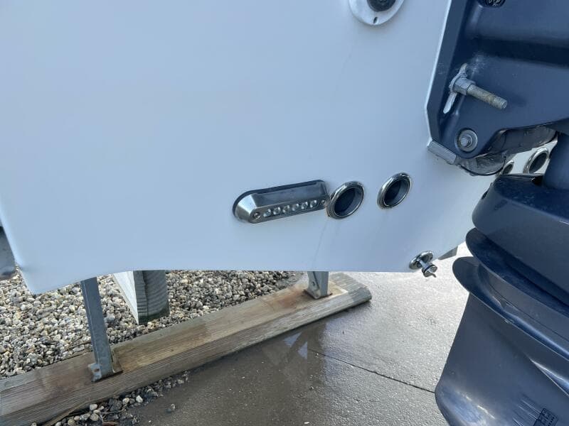 2017 Tidewater 220LXF