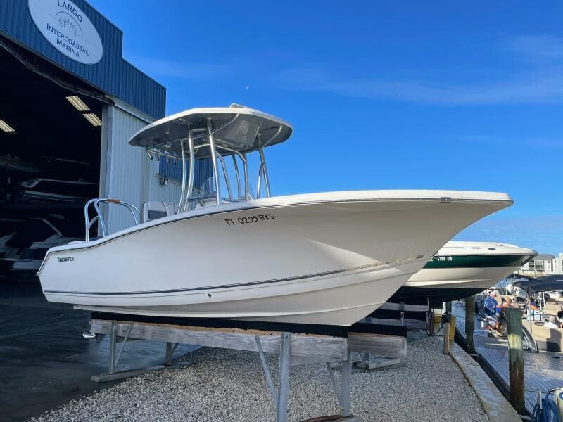 2017 Tidewater 220LXF