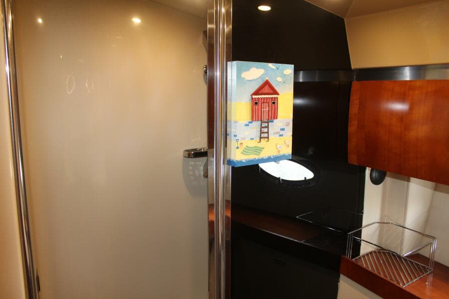 2007 Cruisers Yachts 420 Express