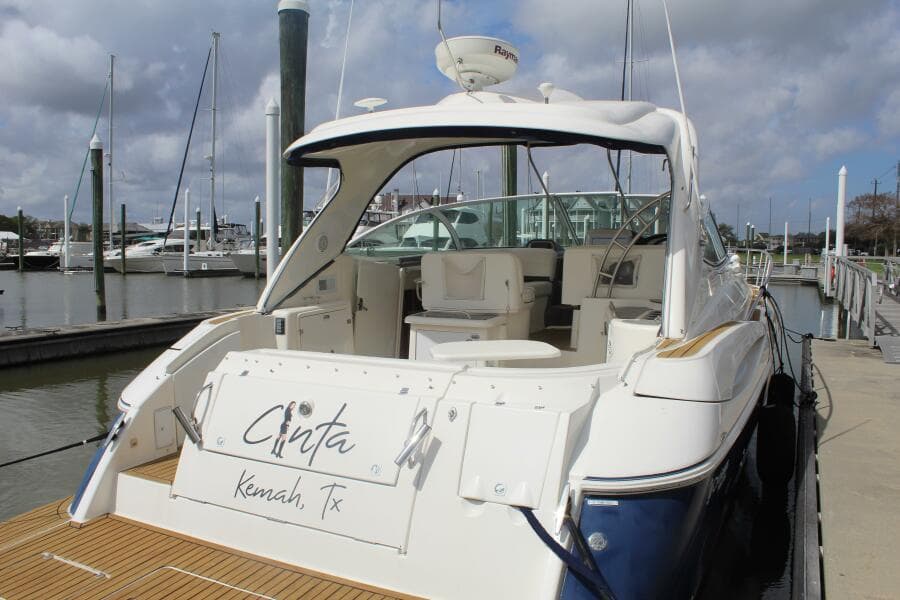 2007 Cruisers Yachts 420 Express