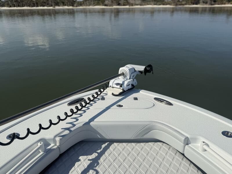 2025 Yellowfin 26 Hybrid