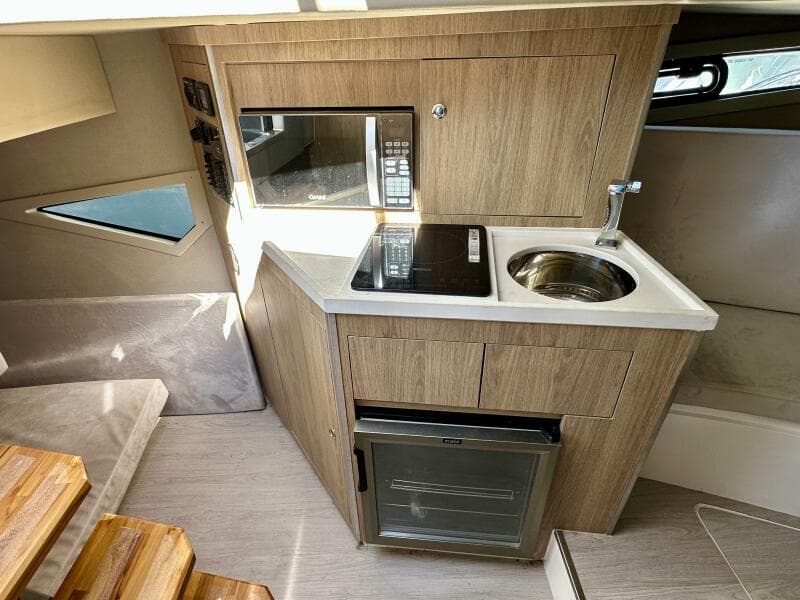 NX 360 Sports Coupe - Interior