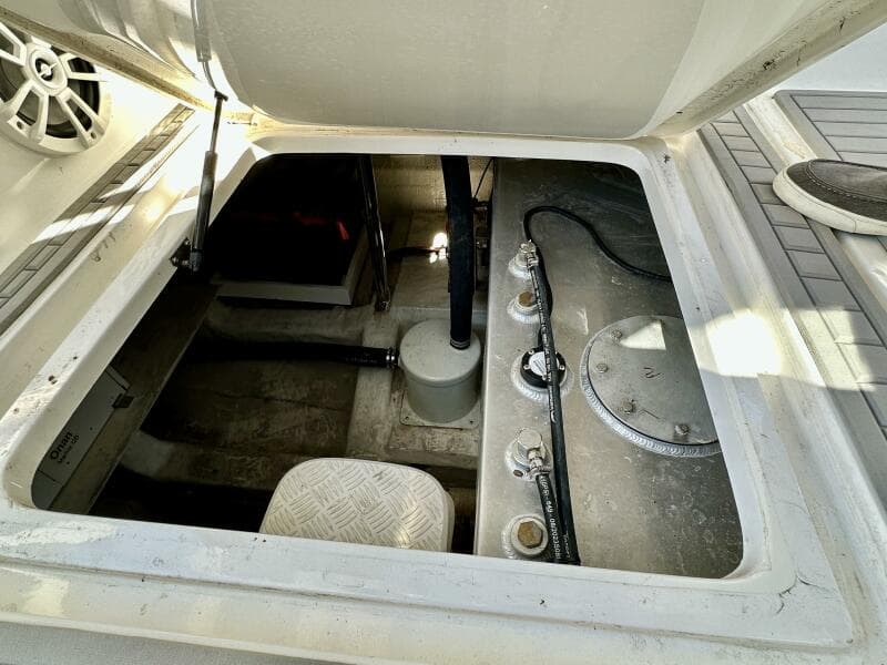 NX 360 Sports Coupe - Cockpit