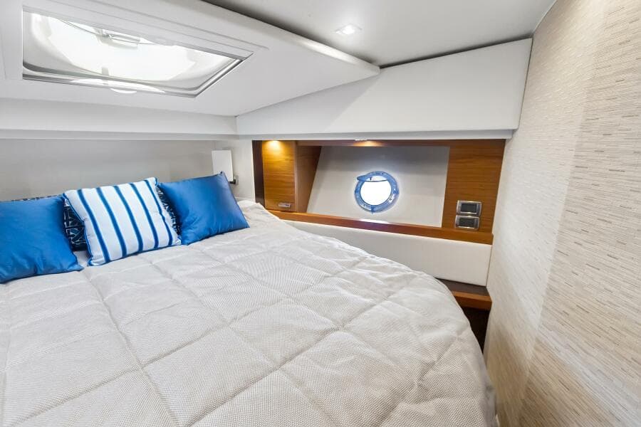 2017 Tiara 39 Coupe - POUR IT ON