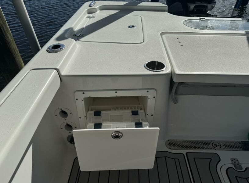 24 SeaPro 2019 Tackle Storage Starboard