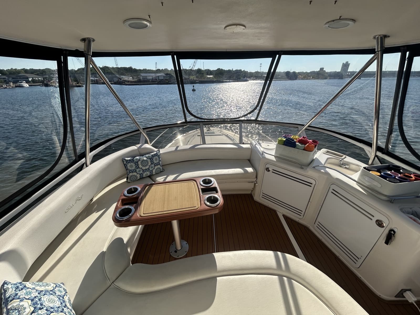1999 Sea Ray 560 Sedan Bridge - Photo 42