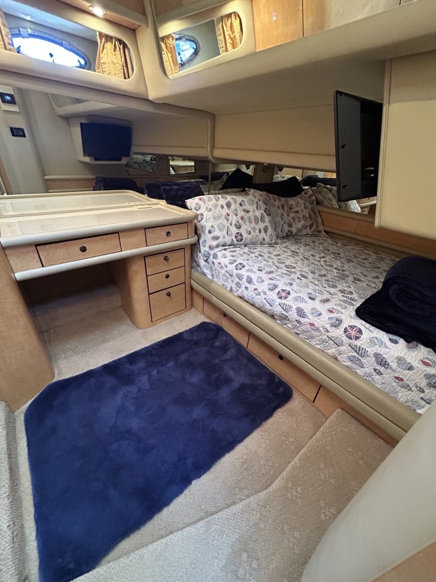 1999 Sea Ray 560 Sedan Bridge - Photo 26