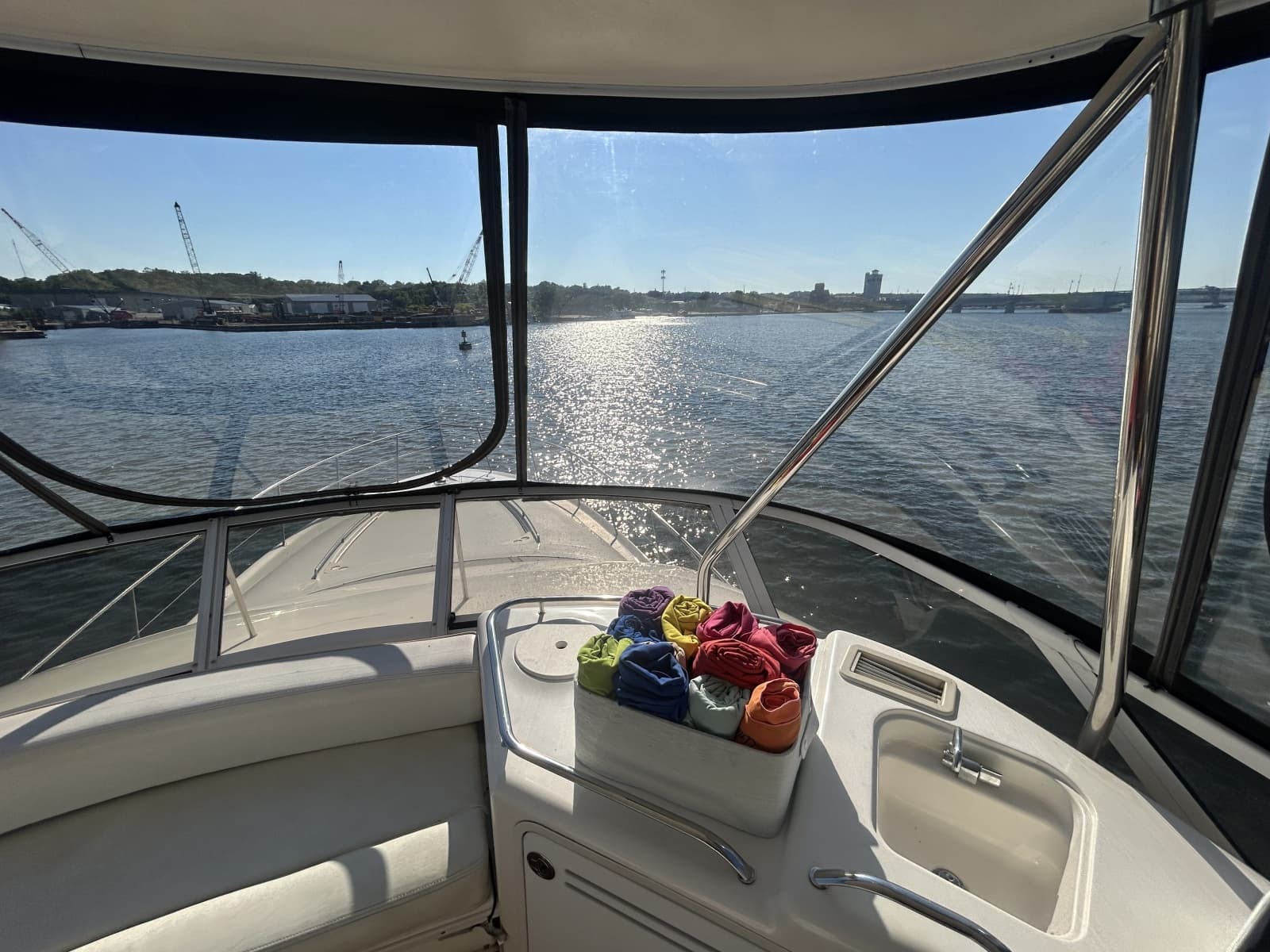 1999 Sea Ray 560 Sedan Bridge - Photo 45