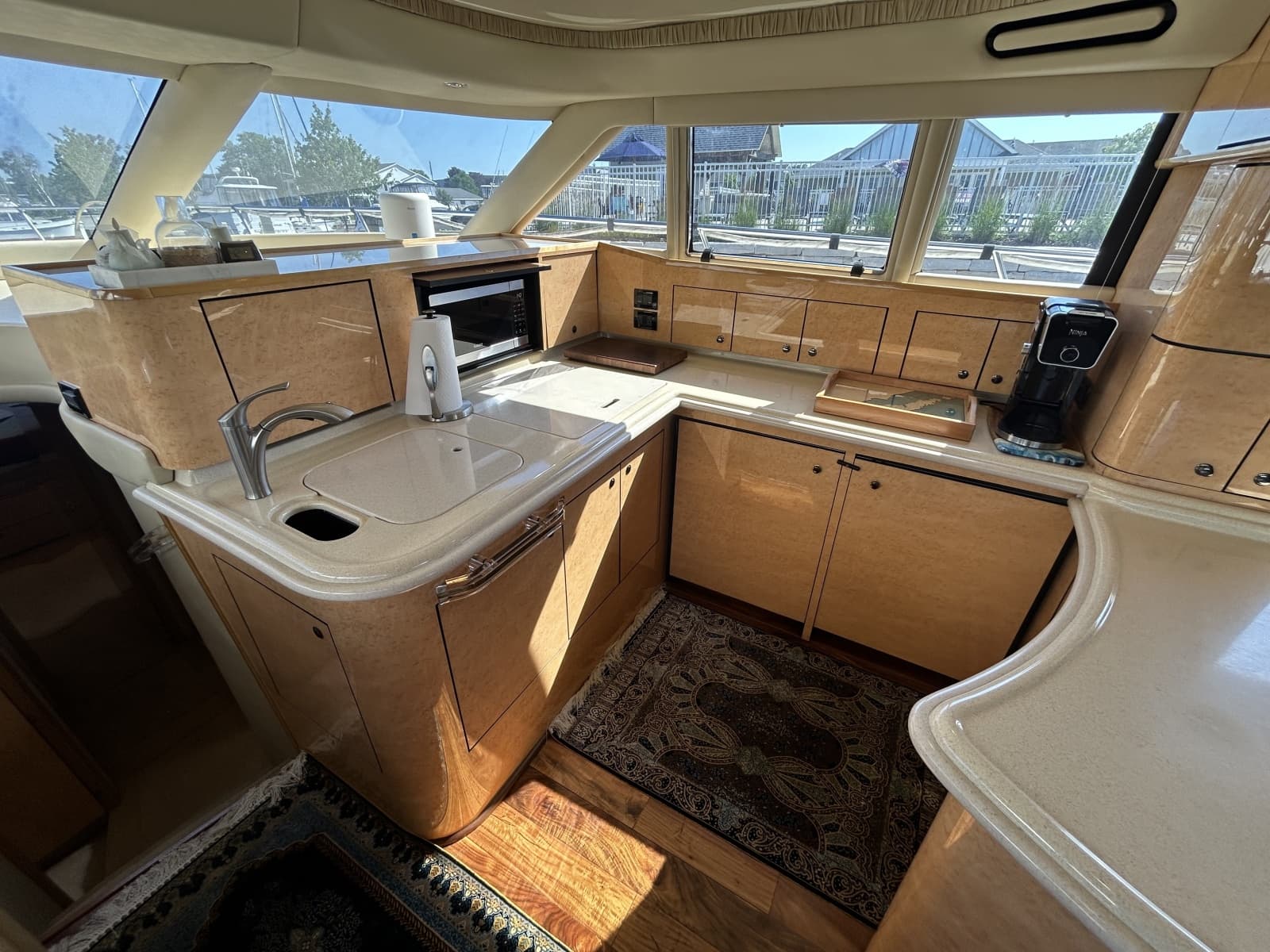 1999 Sea Ray 560 Sedan Bridge - Photo 23