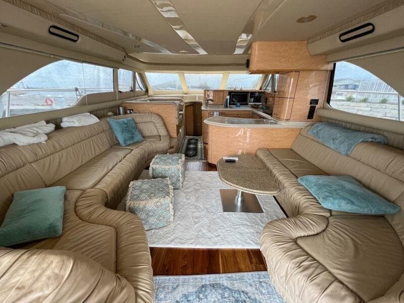 1999 Sea Ray 560 Sedan Bridge