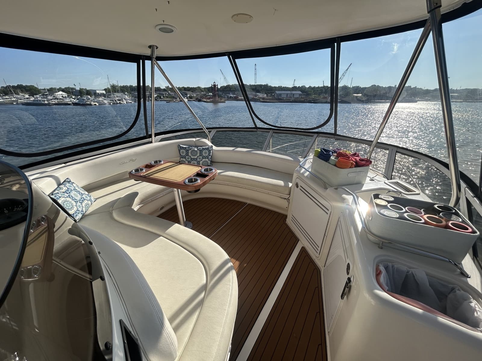 1999 Sea Ray 560 Sedan Bridge - Photo 39