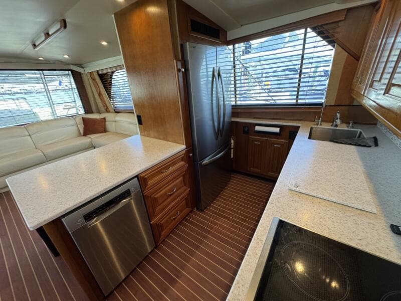 1995 Viking 58 Convertible