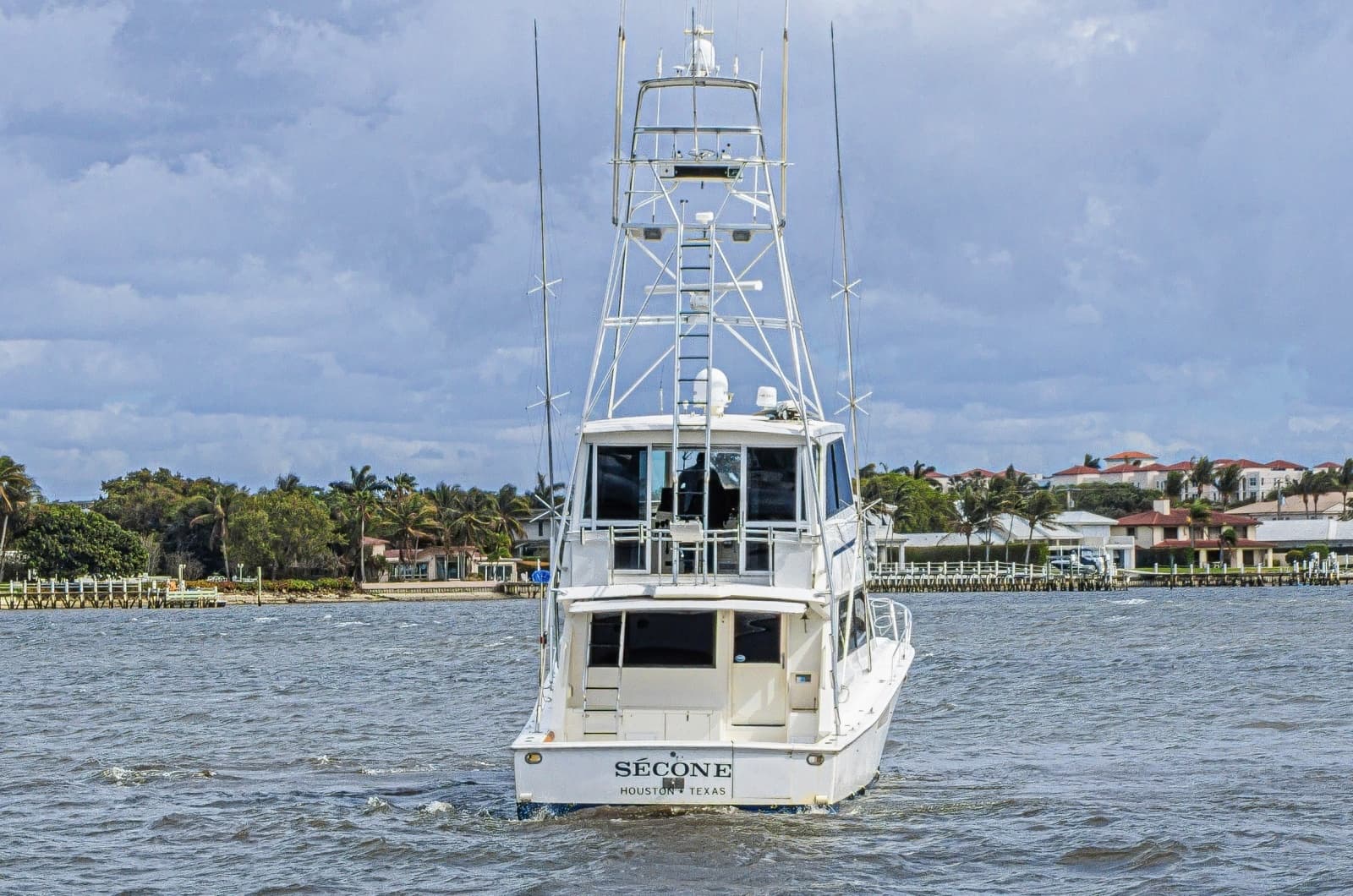 1995 Viking 58 Convertible - Photo 2